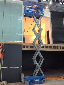 出租自行走剪叉式液壓升降機(jī),出租自行走剪叉式液壓升降機(jī)生產(chǎn)廠家,出租自行走剪叉式液壓升降機(jī)價格